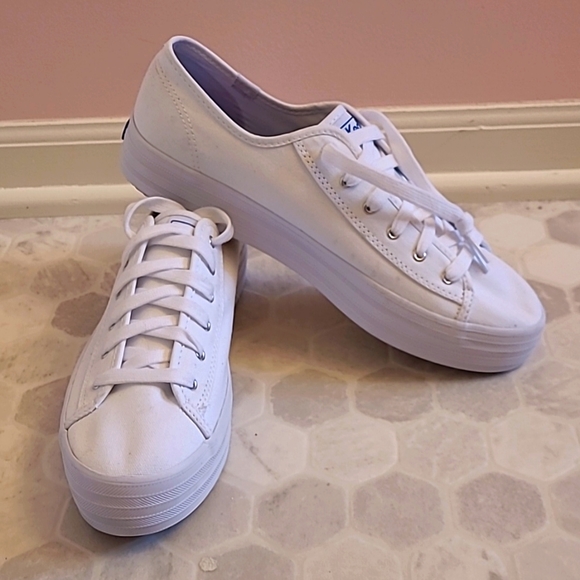 NWOT KEDS platform tennis shoes - Picture 2 of 7